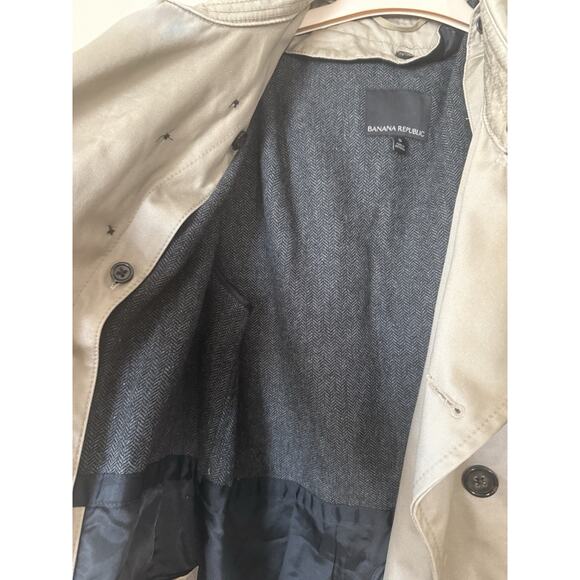 BANANA REPUBLIC Double-Breasted Belted Lined Trench Coat Sze S Khaki Classic EUC - Picture 14 of 15